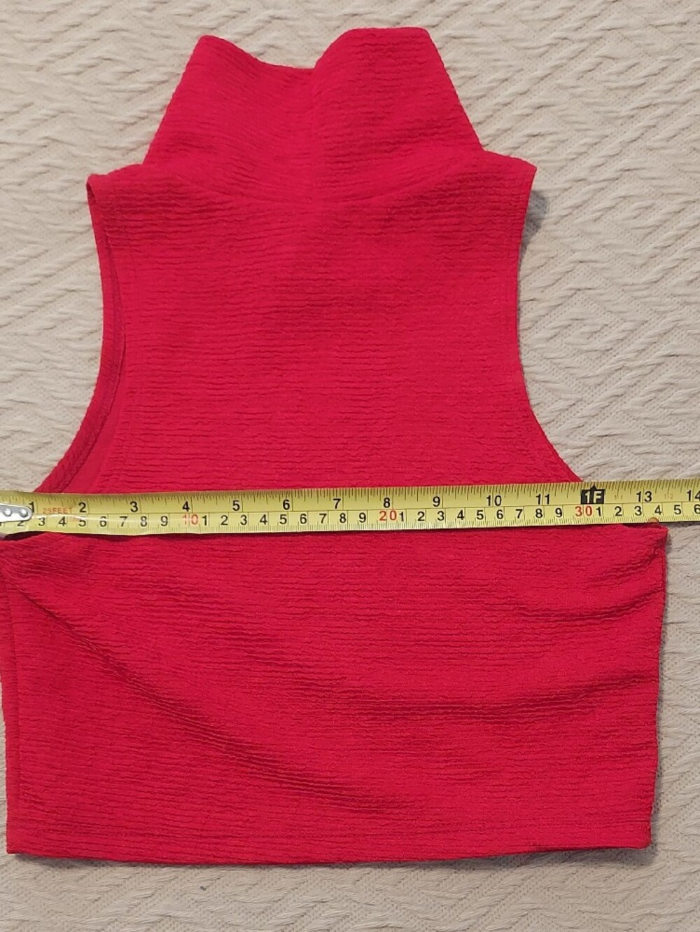 Monaco Red Sleeveless Turtleneck Crop Top Size S - Picture 3 of 5